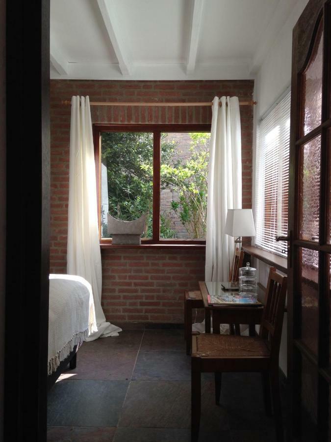 フロースベーク Hofje7 Bed & Breakfast エクステリア 写真