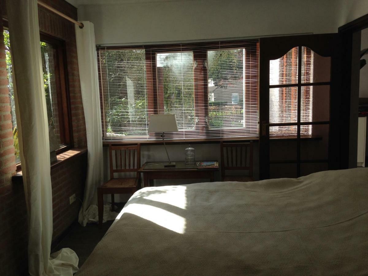 フロースベーク Hofje7 Bed & Breakfast エクステリア 写真